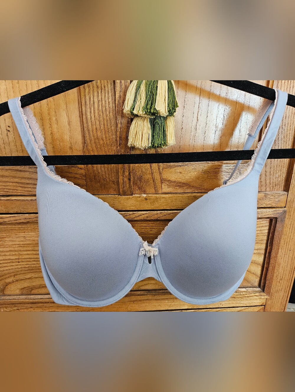 Victoria's Secret Body By Victoria Lined Perfect Coverage Dove Grey Pink Lace